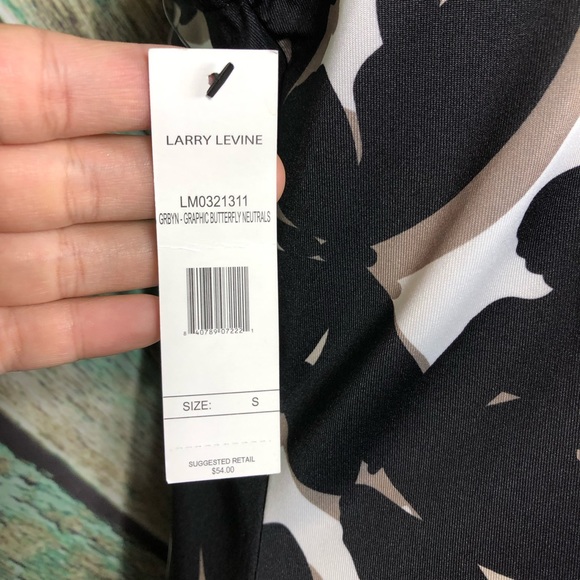 D3 - Larry Levine Drape Front Tie Butterfly Top - S - Picture 7 of 7